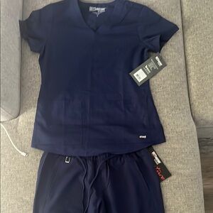 Grey’s Anatomy Deep Blue Scrub Ensemble